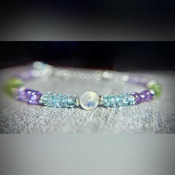 Moonstone, Peridot, Amethyst, Aquamarine, Gemstone, Sterling Silver Bracelet - Picture 1 of 7